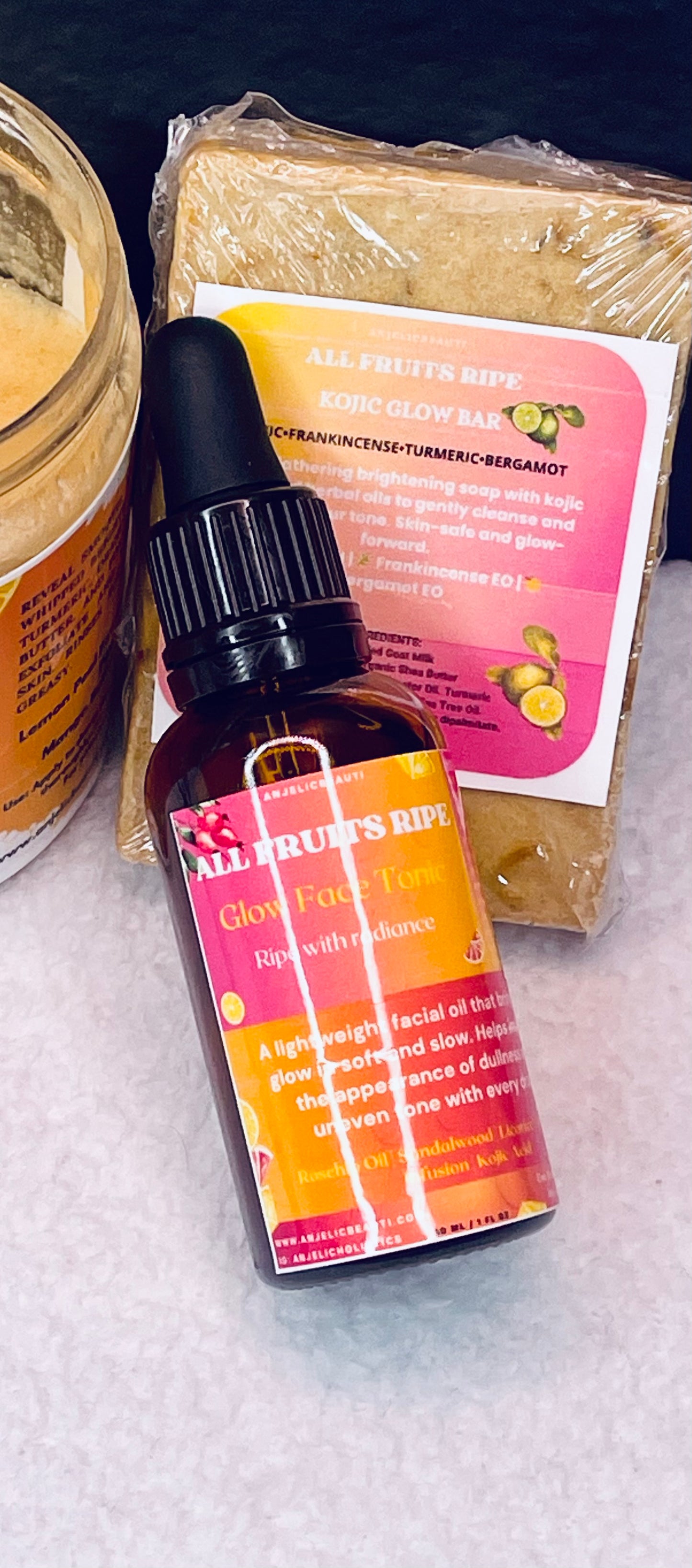 ✨ All Fruits Ripe – Golden Glow Face Tonic