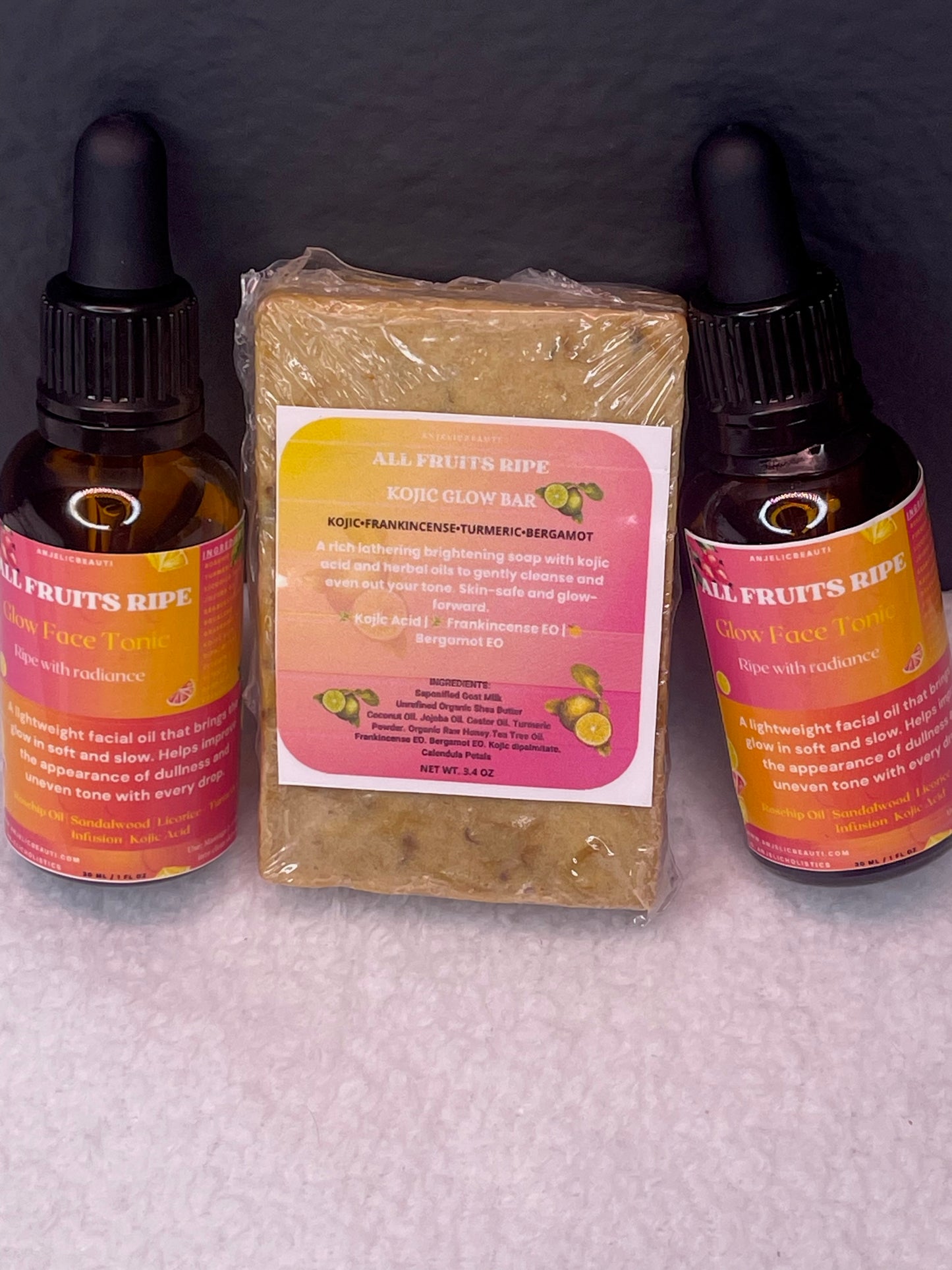 ✨ All Fruits Ripe – Golden Glow Face Tonic